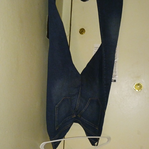 Jeans - Picture 2 of 4